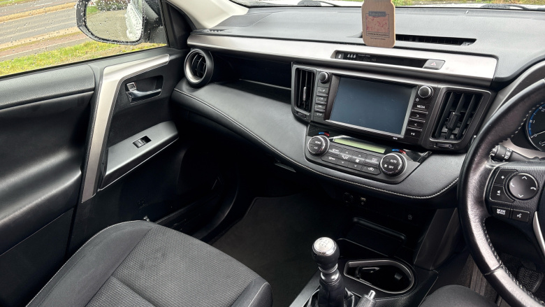 Toyota RAV4 2.0 D-4D Business Edition 5dr 2WD Diesel Estate